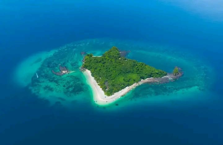 Nosy Komba & Nosy Tanikely