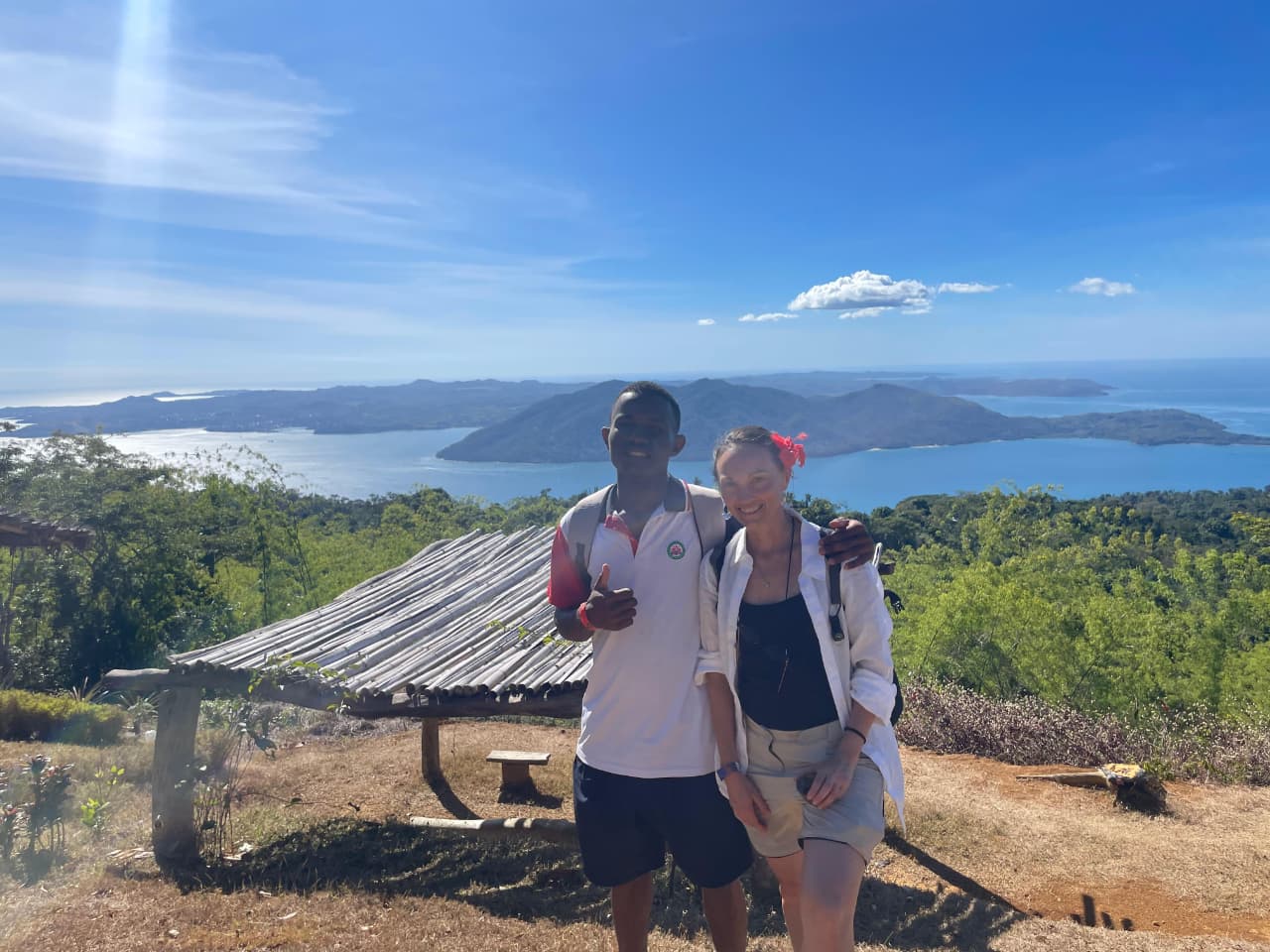 Village traditionnel malgache visite culturelle